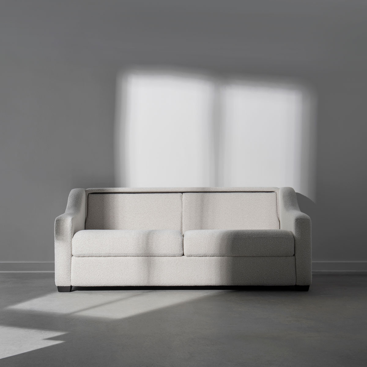 Dramatic lighting lifestyle no cushions 