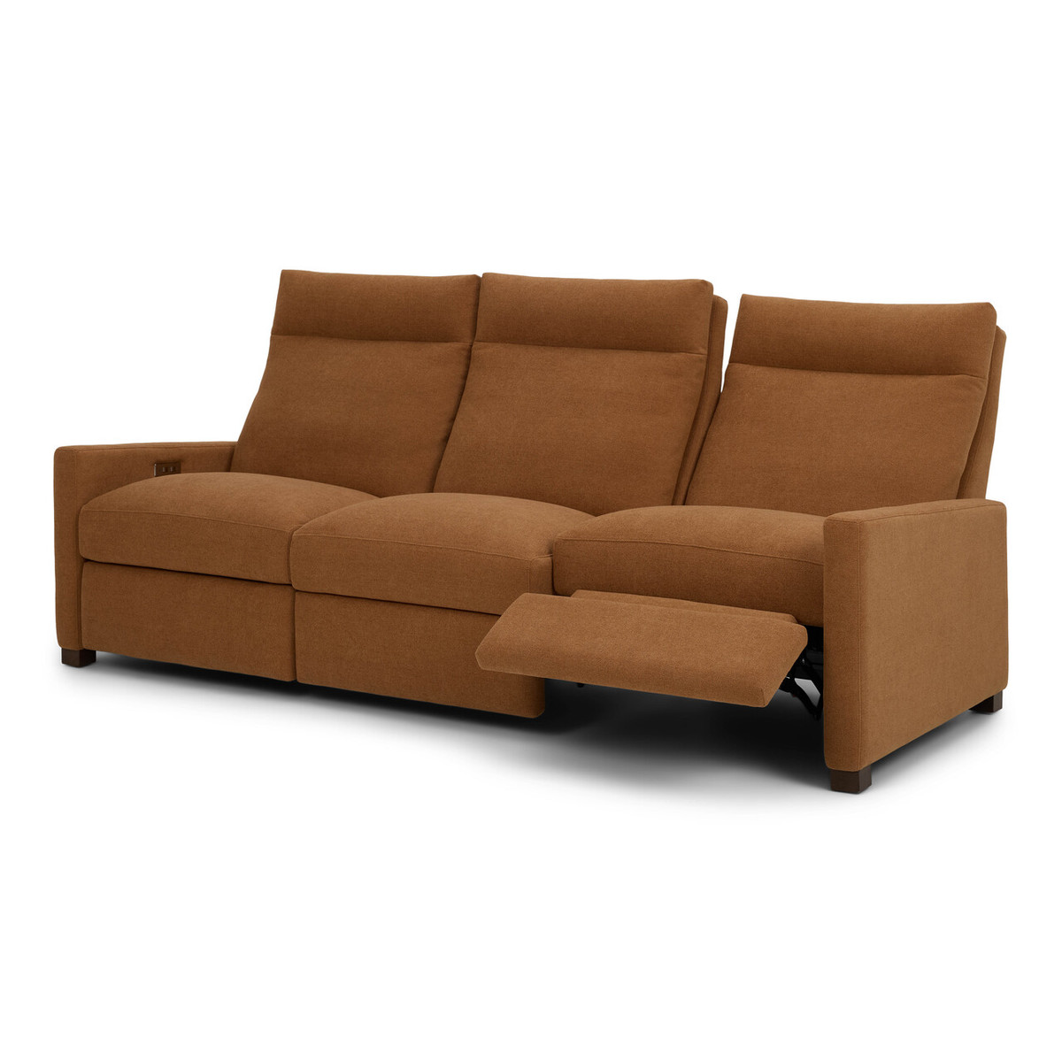 cumulus luxe sofa front 45 open 2 