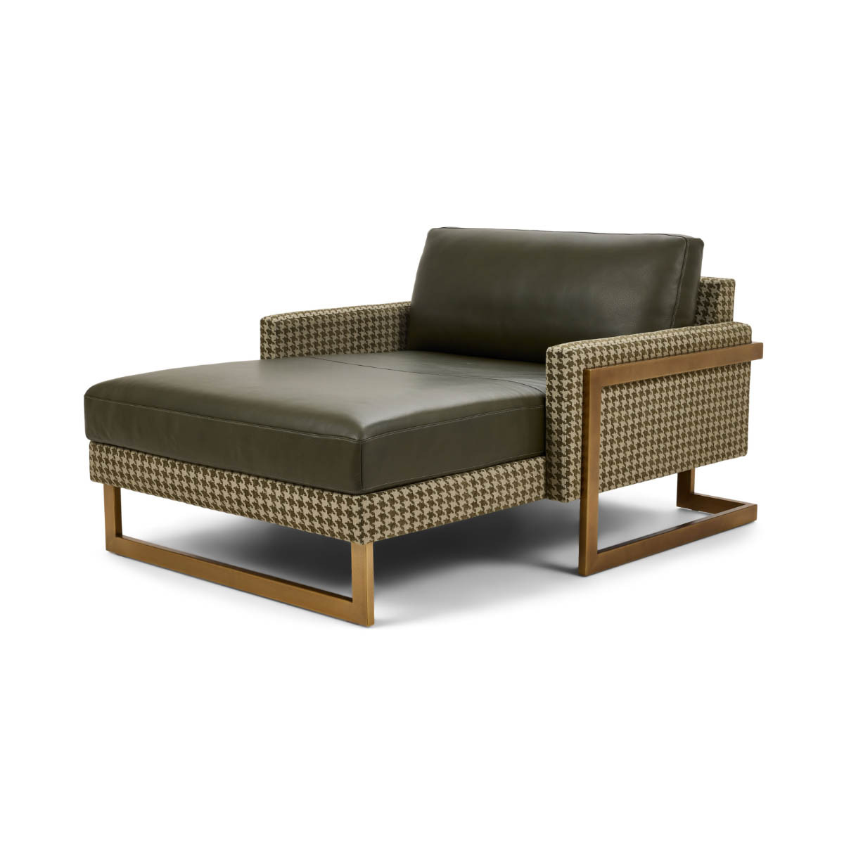 Emery daybed front 45 
