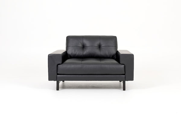 Lawson chair leather front 