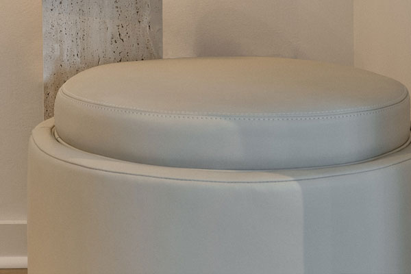 Ottomans and benches
