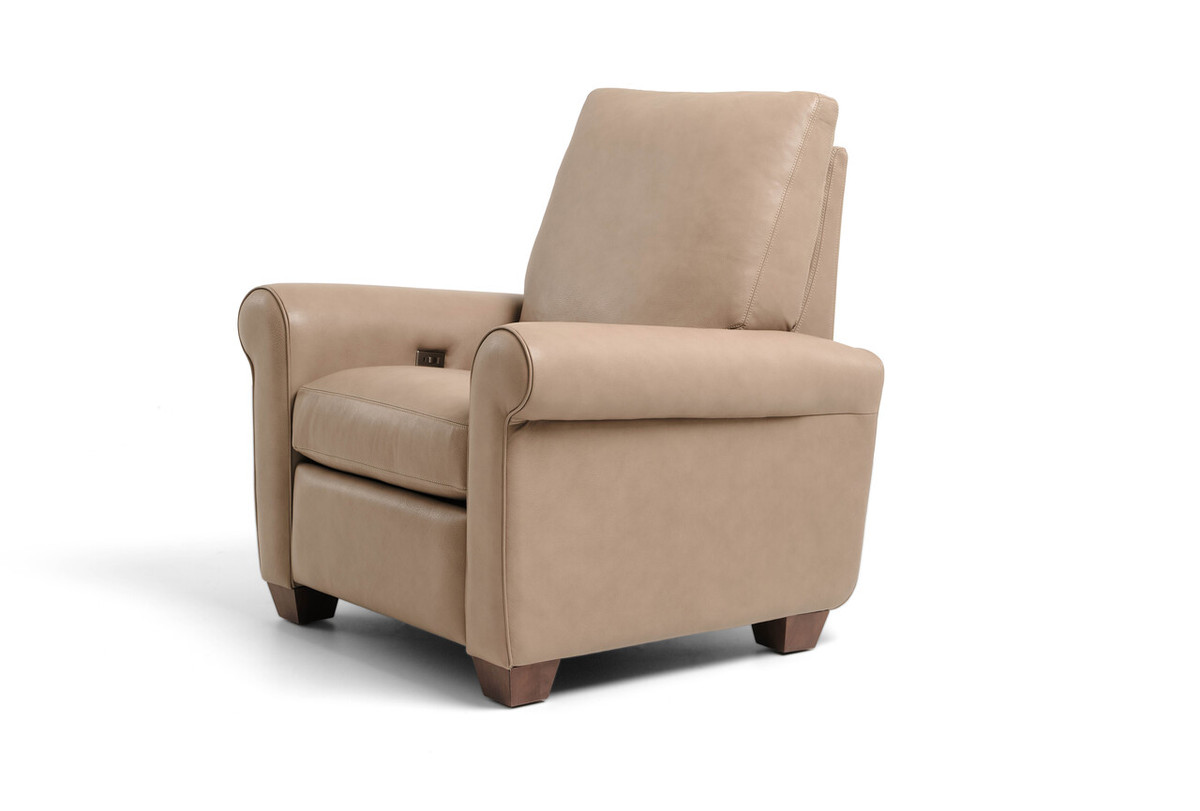 Savoy recliner front 45 