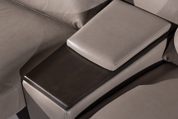 Telluride console detail 